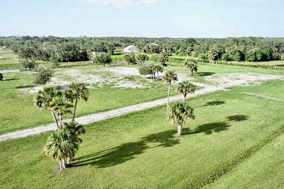 BRIDLEWOOD RANCHES - Land