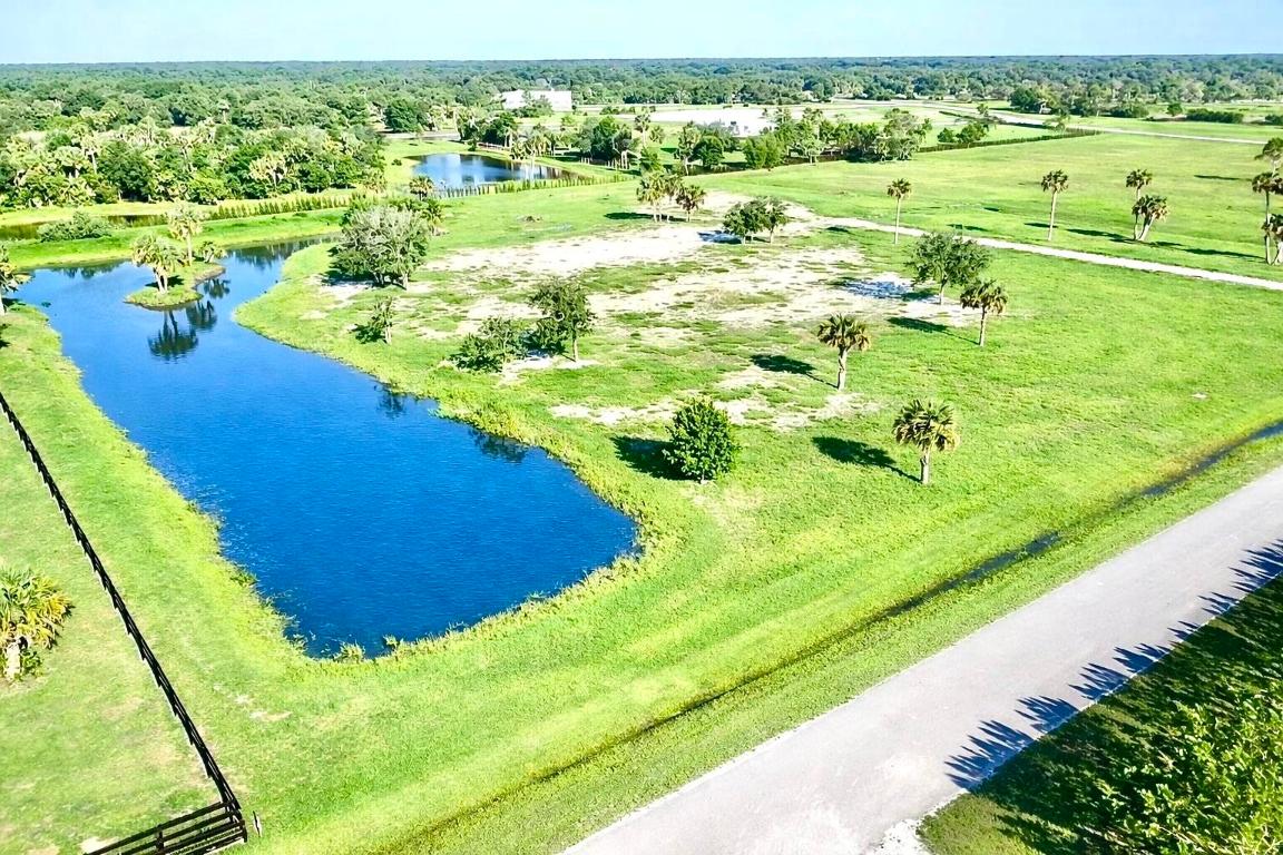 BRIDLEWOOD RANCHES - Land