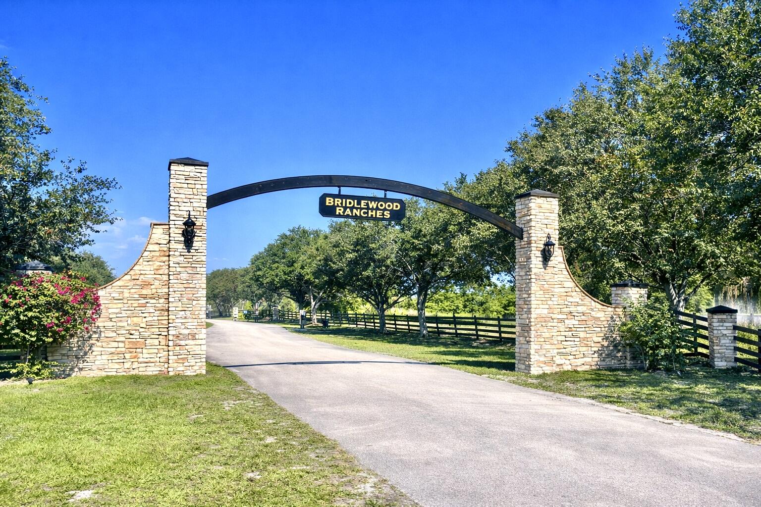 BRIDLEWOOD RANCHES - Land