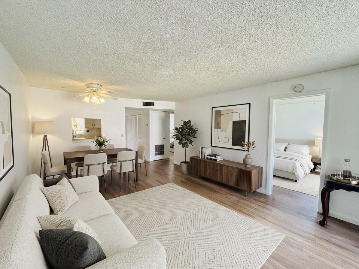 SUNRISE LAKES 153 CONDO - Residential