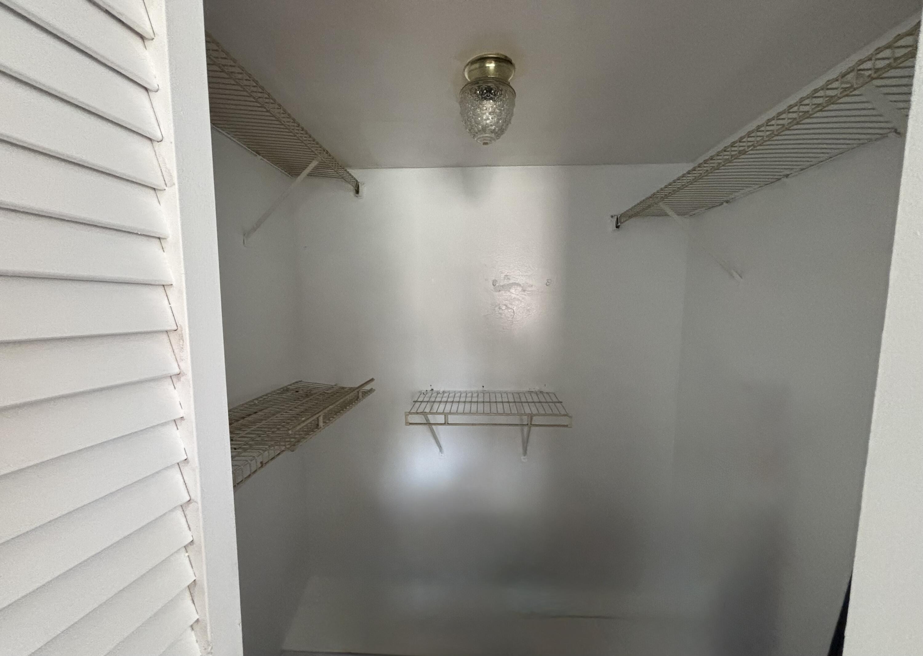 SUNRISE LAKES 153 CONDO - Residential