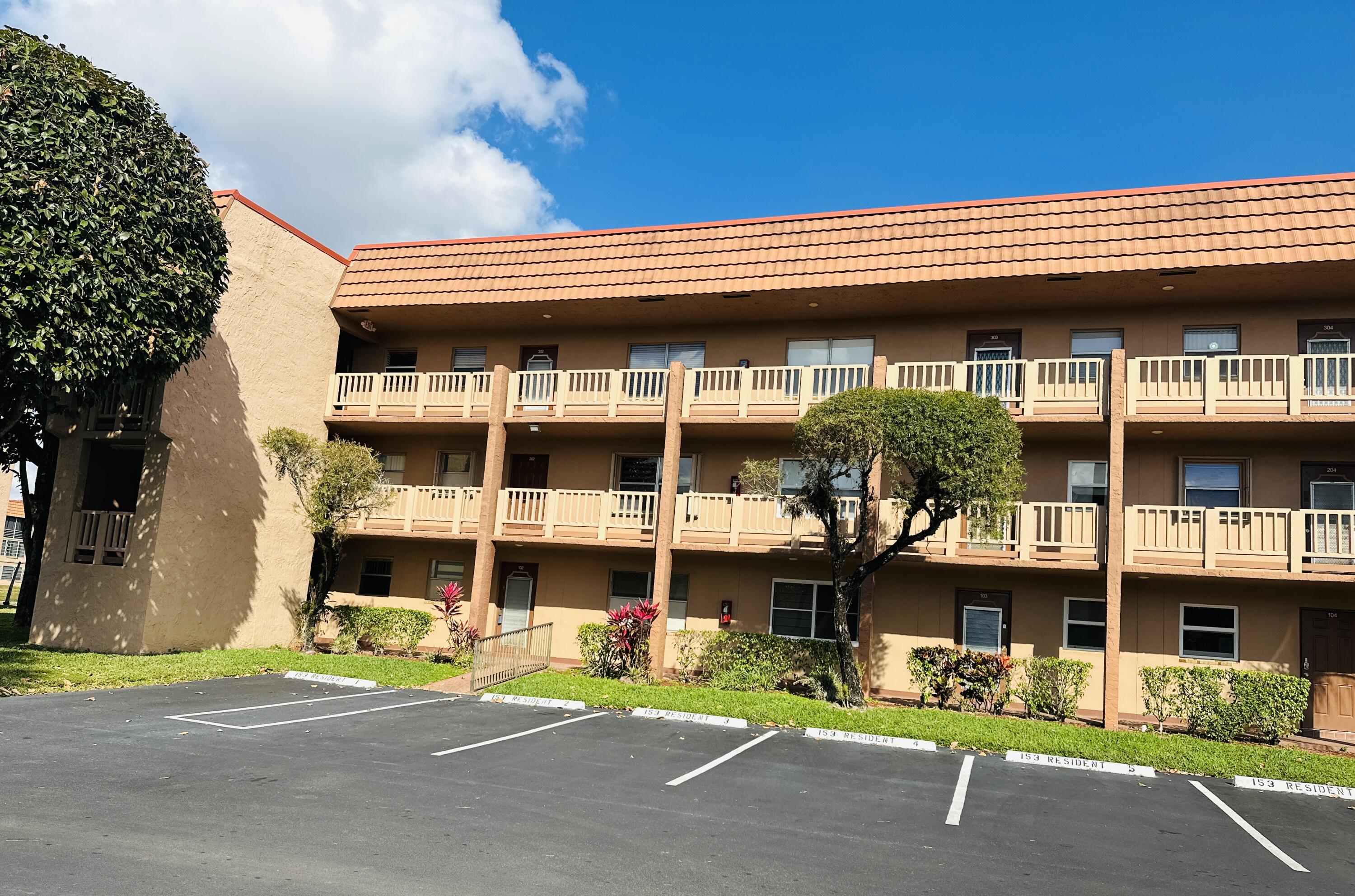 9900 Sunrise Lakes Boulevard 201