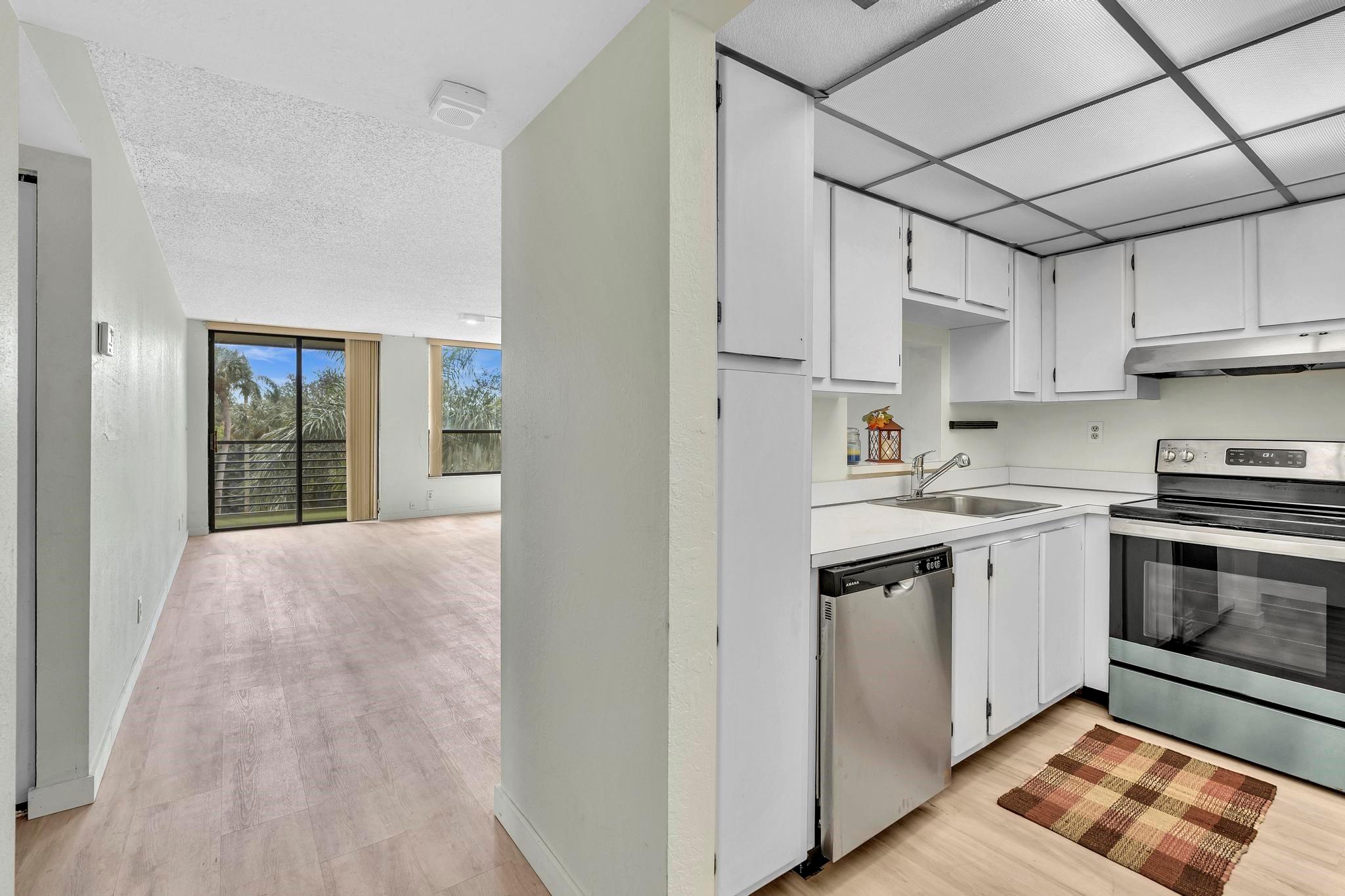 CONCORD VILLAGE CONDOMINI - Residential