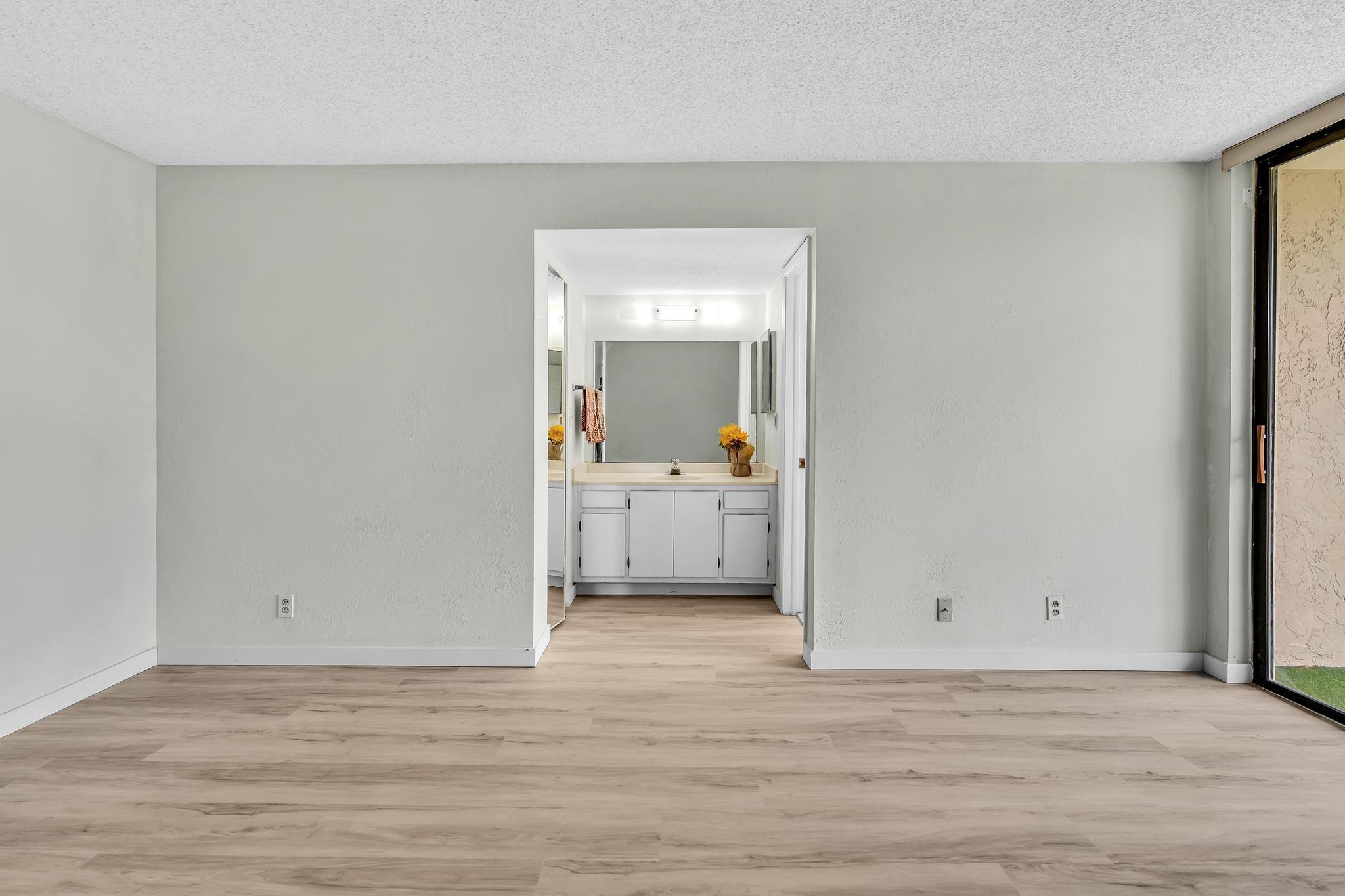 CONCORD VILLAGE CONDOMINI - Residential