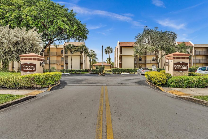 Rare Find** Corner* Penthouse* Welcome to your large and spacious home located in the heart of Tamarac. This two bedroom two bathroom is a unique home includes a New wood flooring throughout. New top of the line Stainless Steel Appliances. New Toilet in each bathroom. Freshly painted. Light and bright. Sit and relax in your private balcony. Enjoy the clubhouse with many amenities sach as exercise room, billiards, conference, banquet spaces, relax yourself in the hot tub and the three swimming pools. close to restaurant, shopping highway.