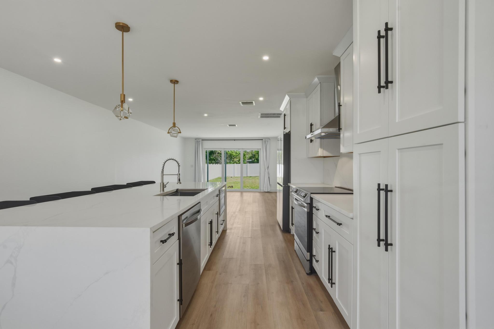 BOCA RATONE HGHTS - Residential Lease