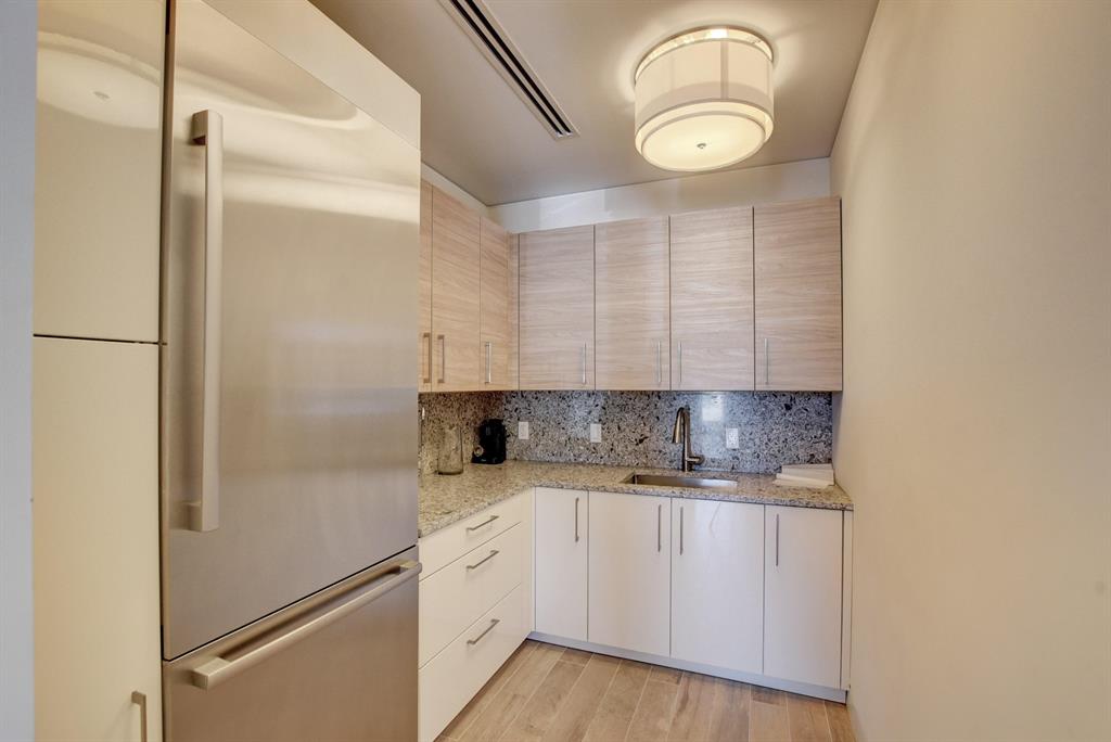 3200 SOUTH OCEAN A SEAGAT - Residential