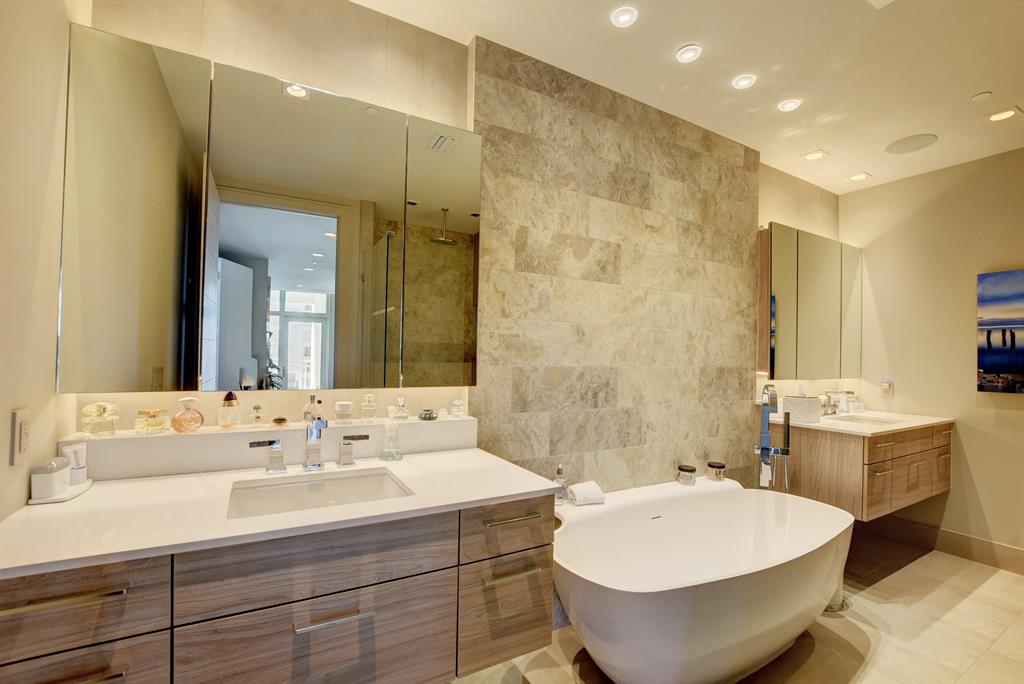 3200 SOUTH OCEAN A SEAGAT - Residential