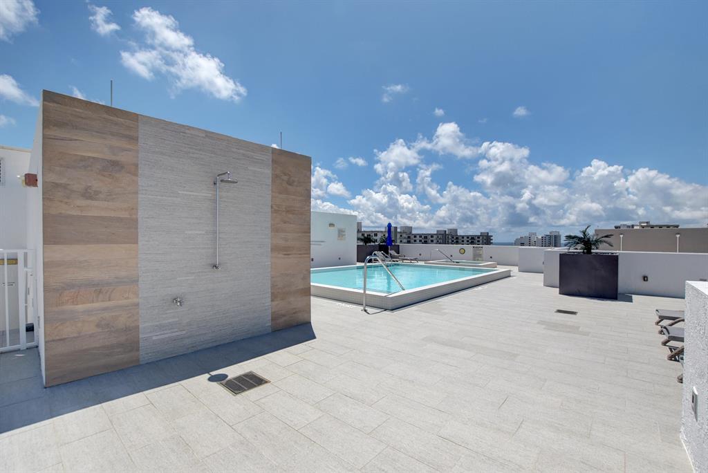 3200 SOUTH OCEAN A SEAGAT - Residential