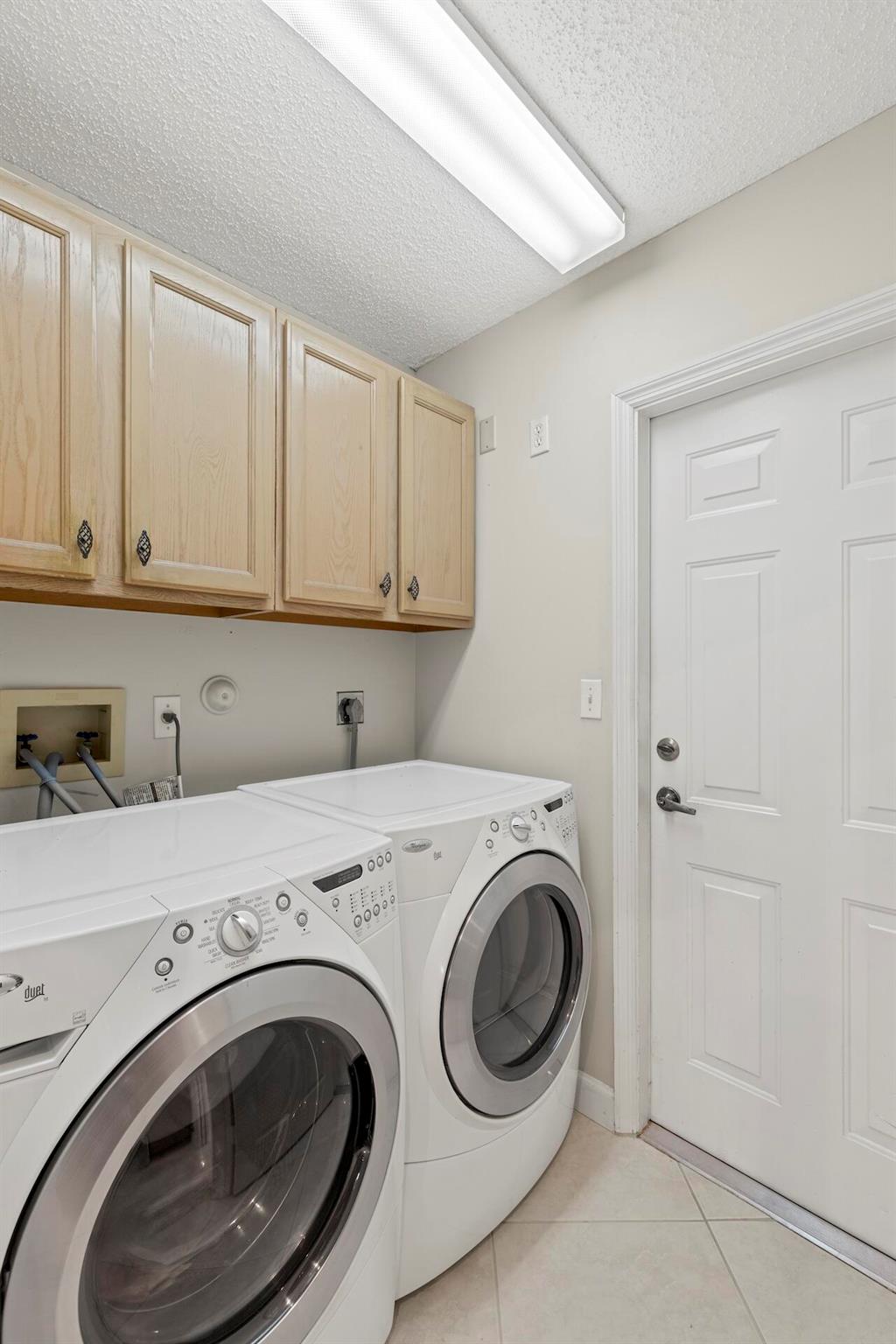 EMERALD FOREST OF WELLING - Residential