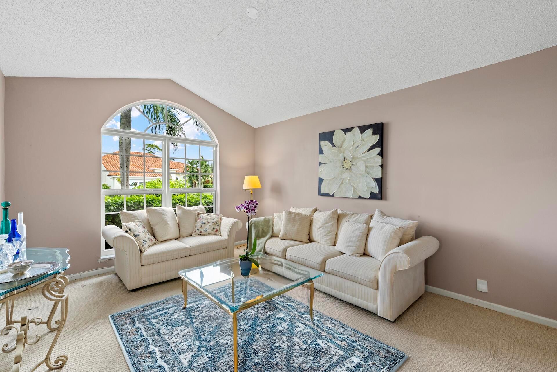 EMERALD FOREST OF WELLING - Residential