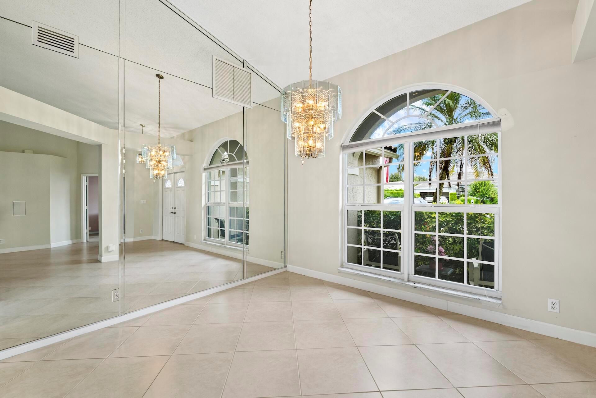 1223 Columbine Place