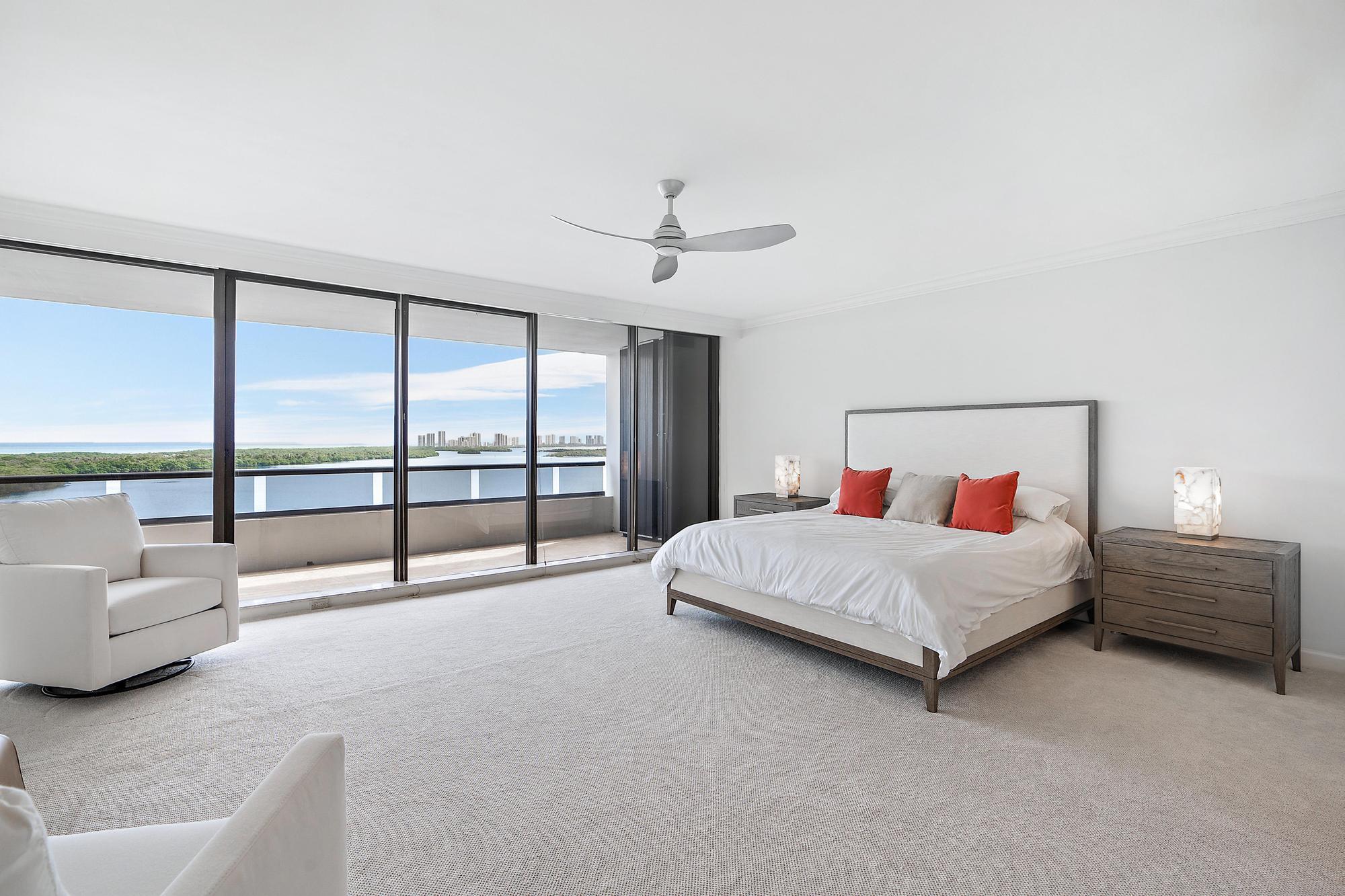 Old Port Cove - Lake Poin - Residential