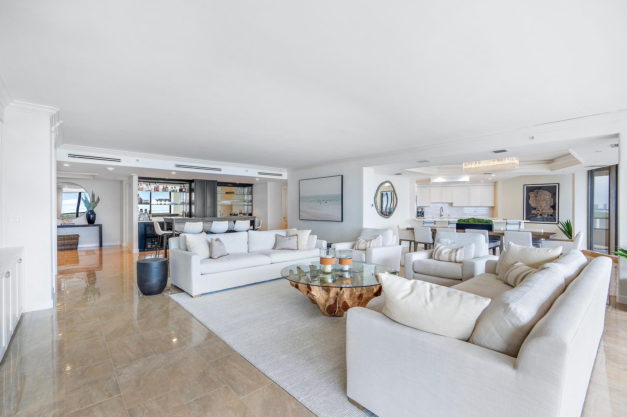 Old Port Cove - Lake Poin - Residential