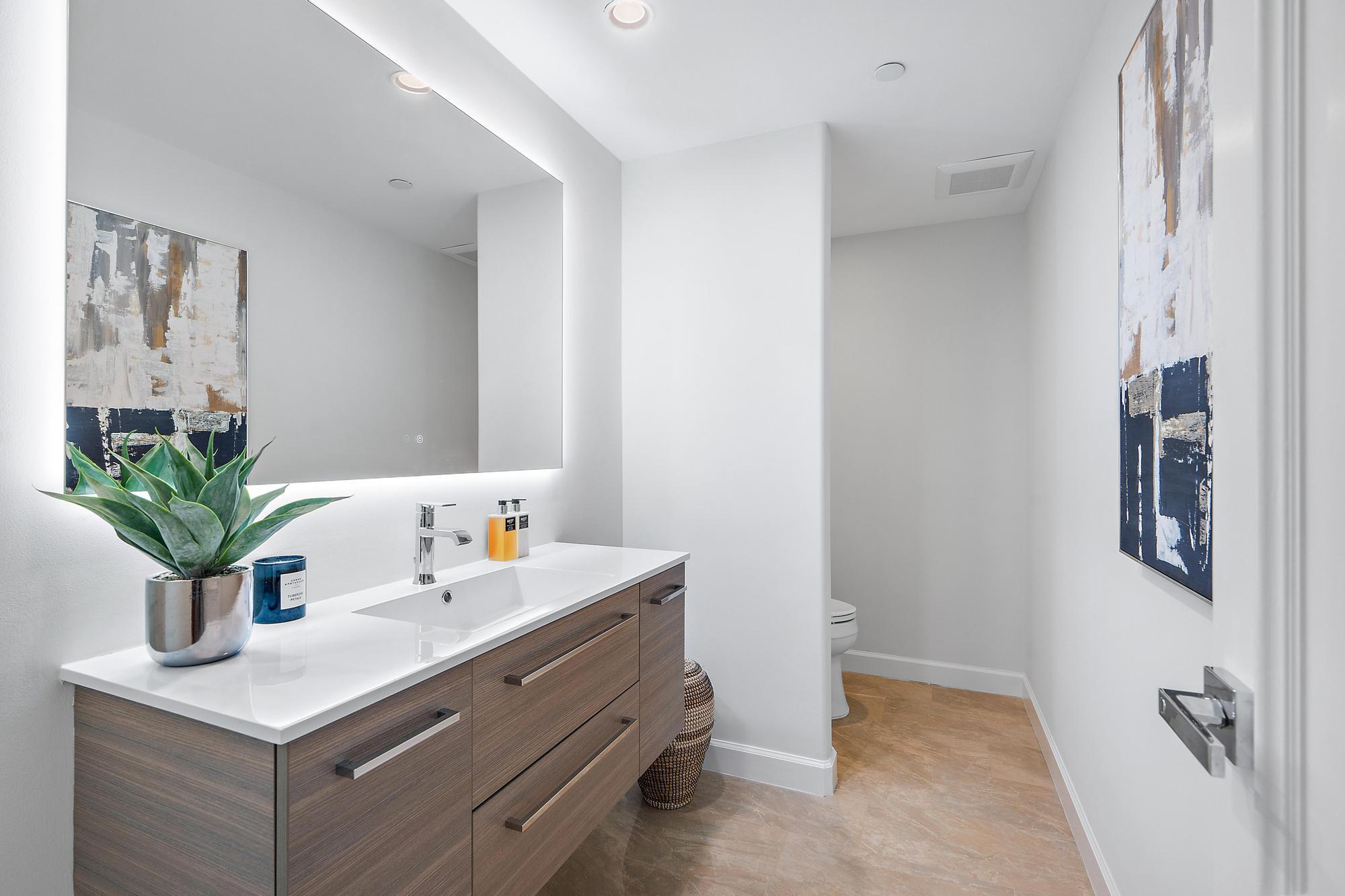 Old Port Cove - Lake Poin - Residential