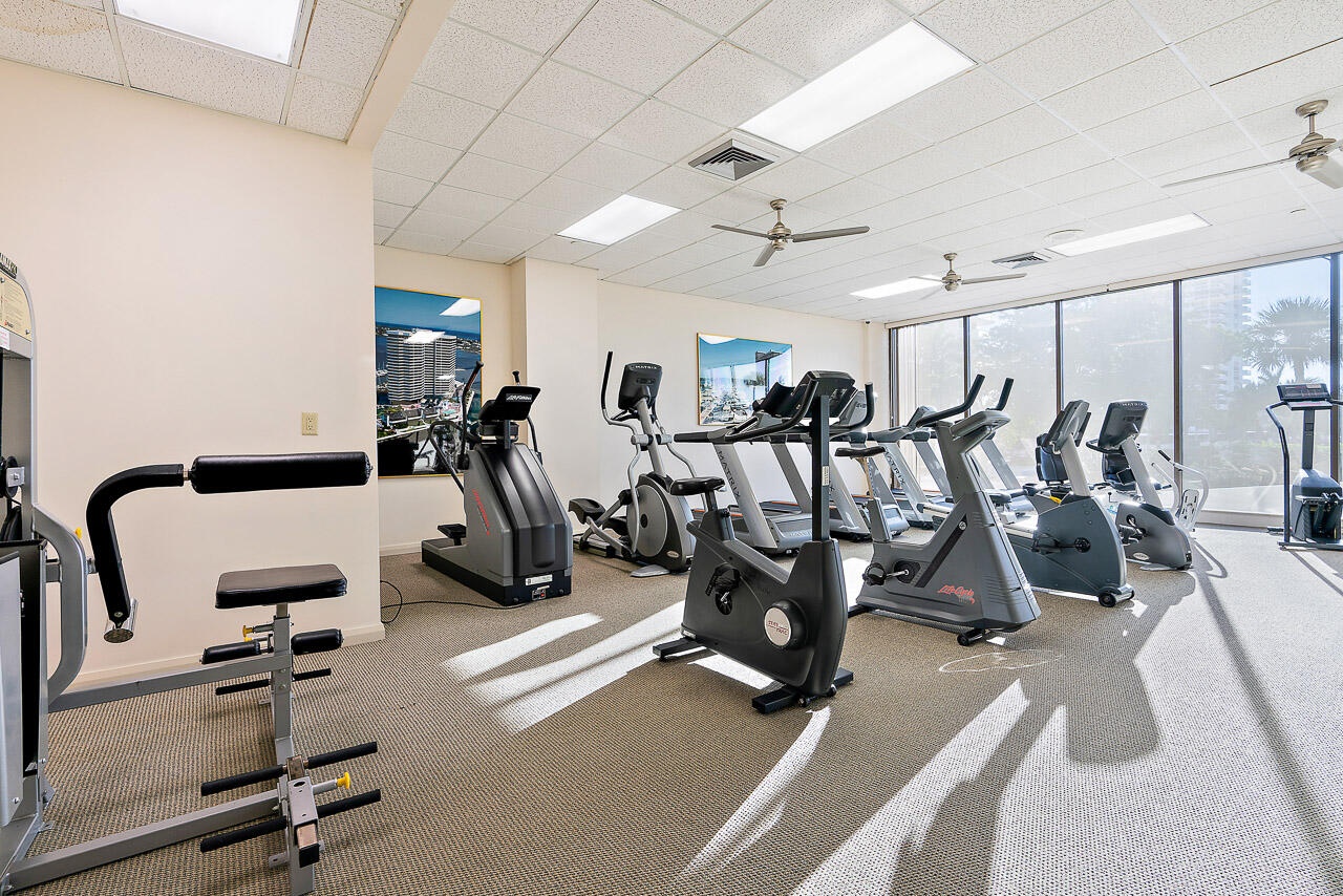 Old Port Cove - Lake Poin - Residential