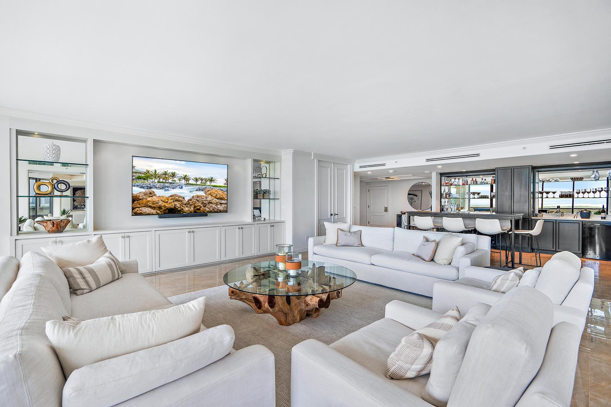 Old Port Cove - Lake Poin - Residential