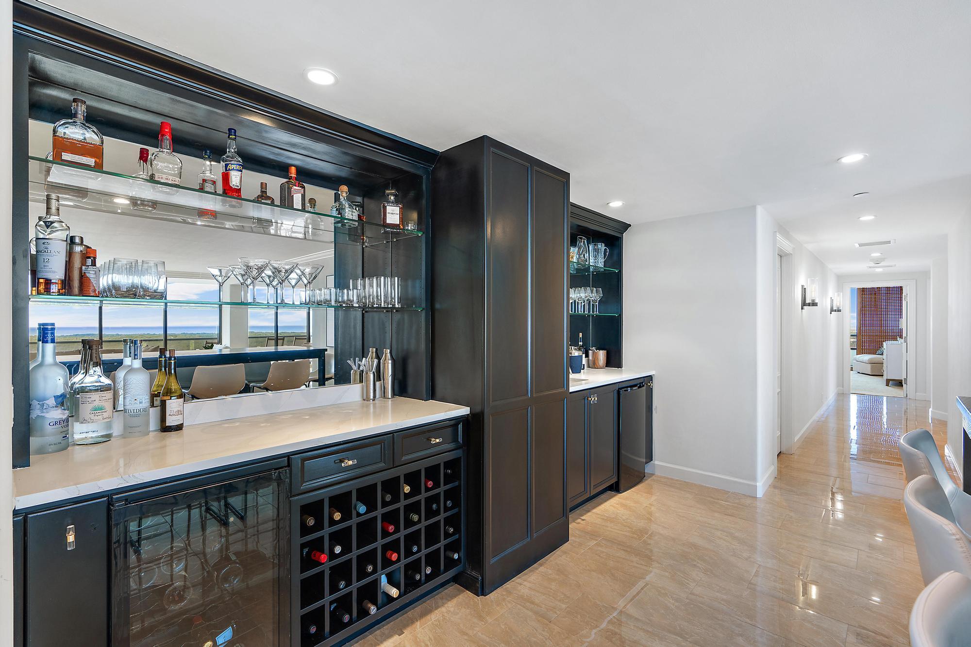 Old Port Cove - Lake Poin - Residential