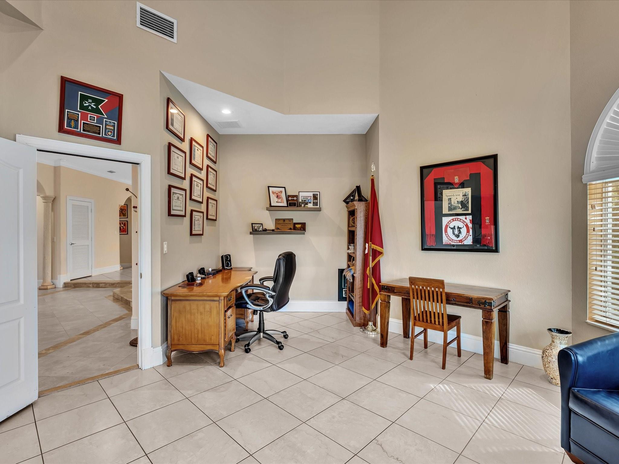 SUNSHINE RANCHES - Residential