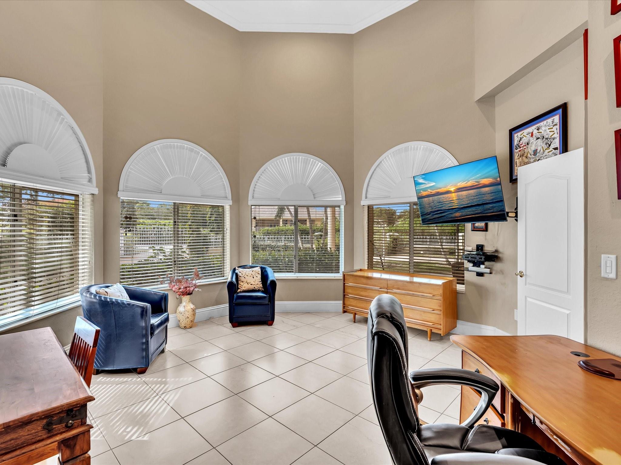 SUNSHINE RANCHES - Residential