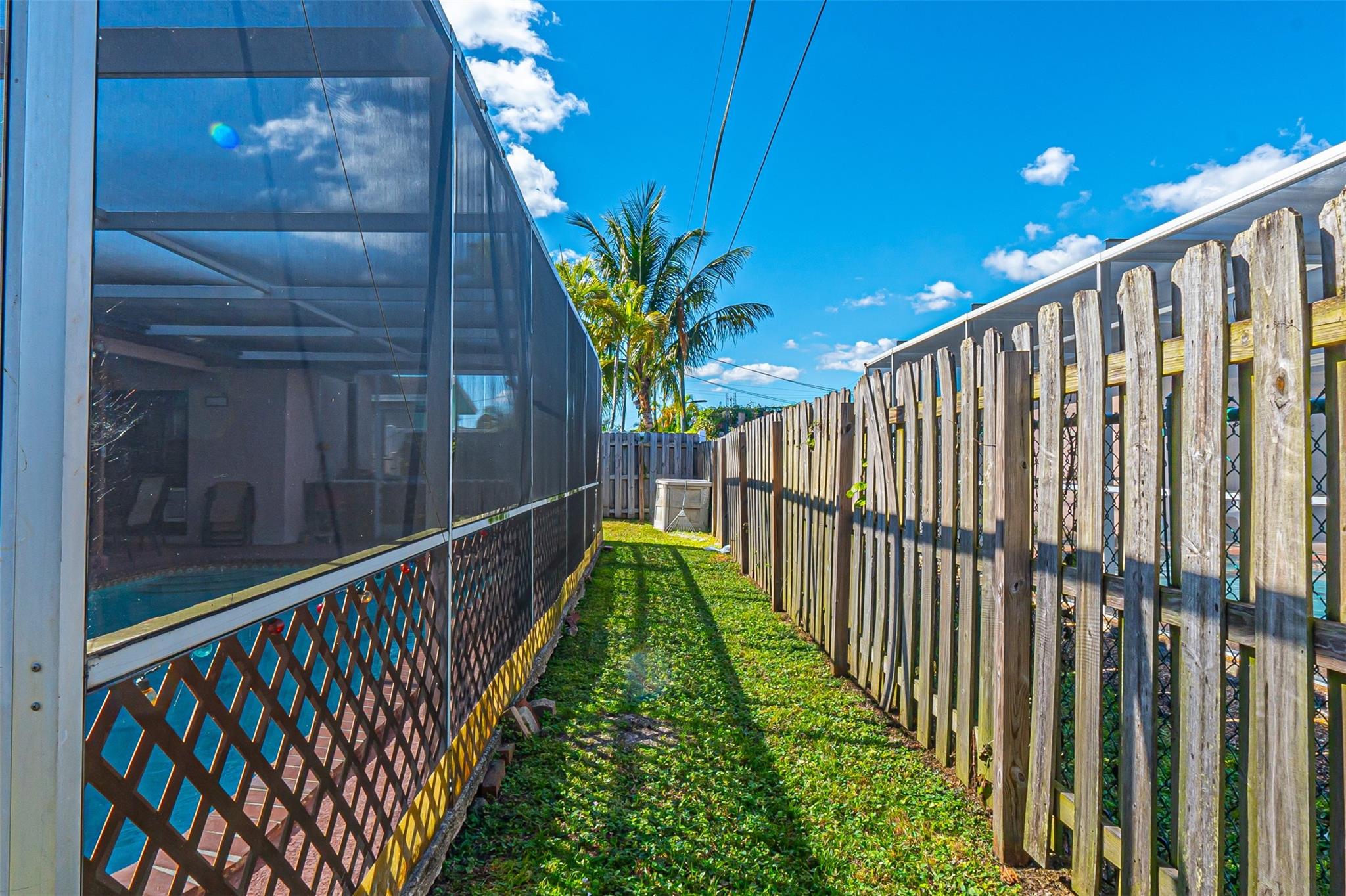 Sunrise Golf Village Sec - Residential