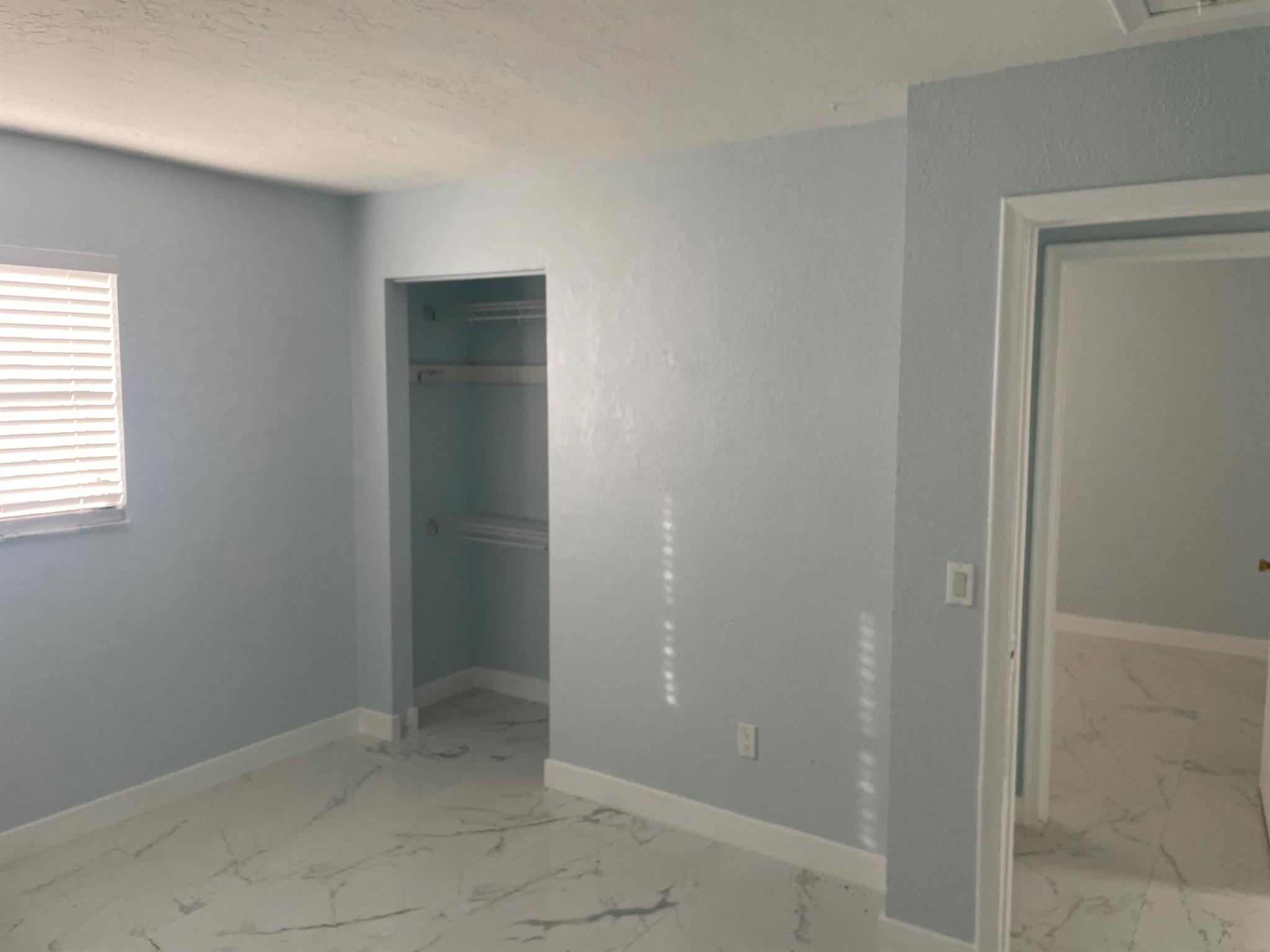 Kenwood - Residential Lease