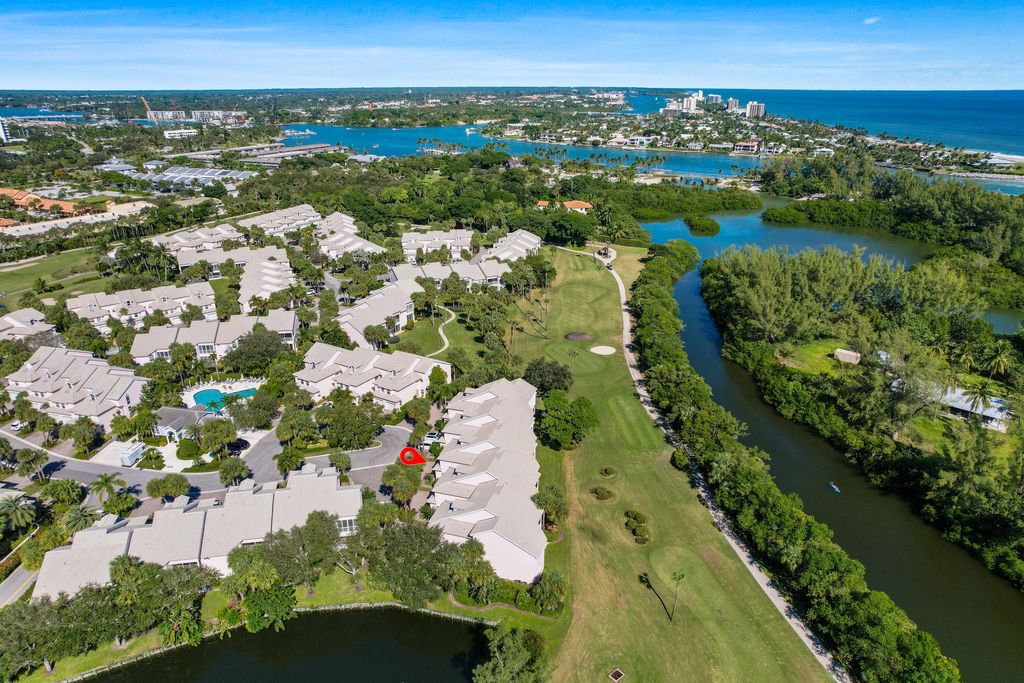 Photo of 2706 Fairway Drive N, Jupiter, FL 33477 (MLS # R10929363)