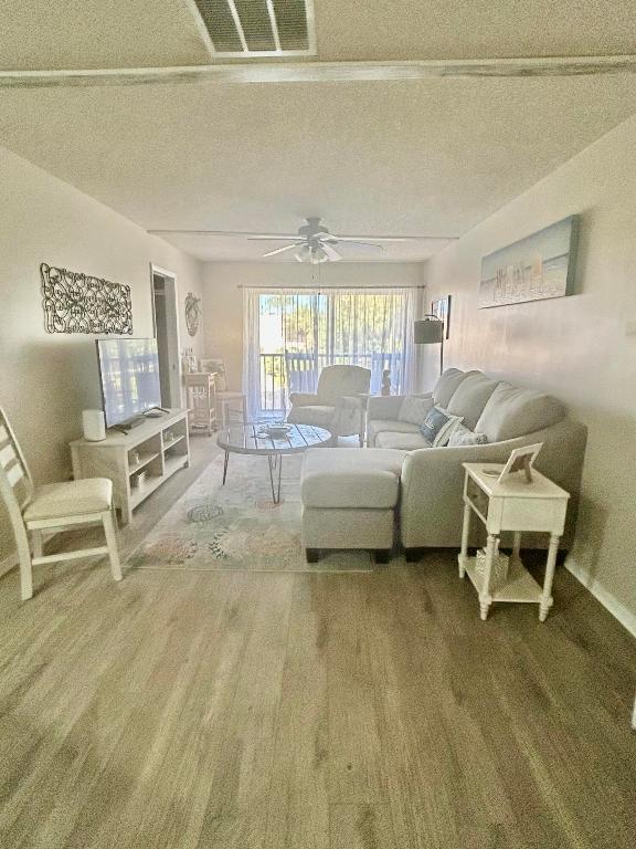 SAVANNAS CLUB CONDO - Residential