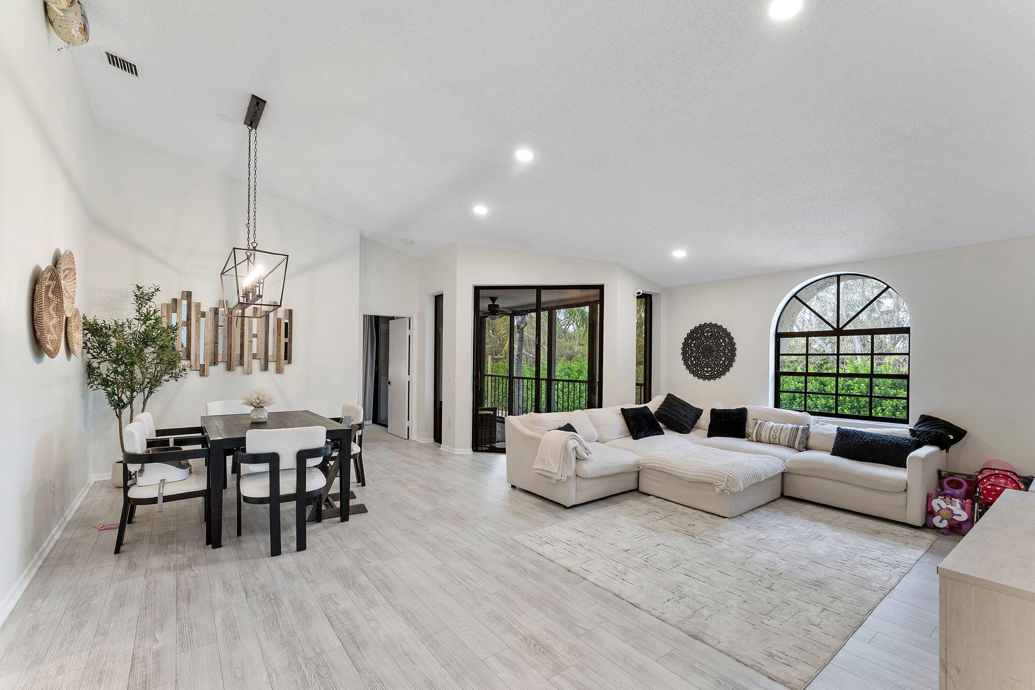 Platina - Residential