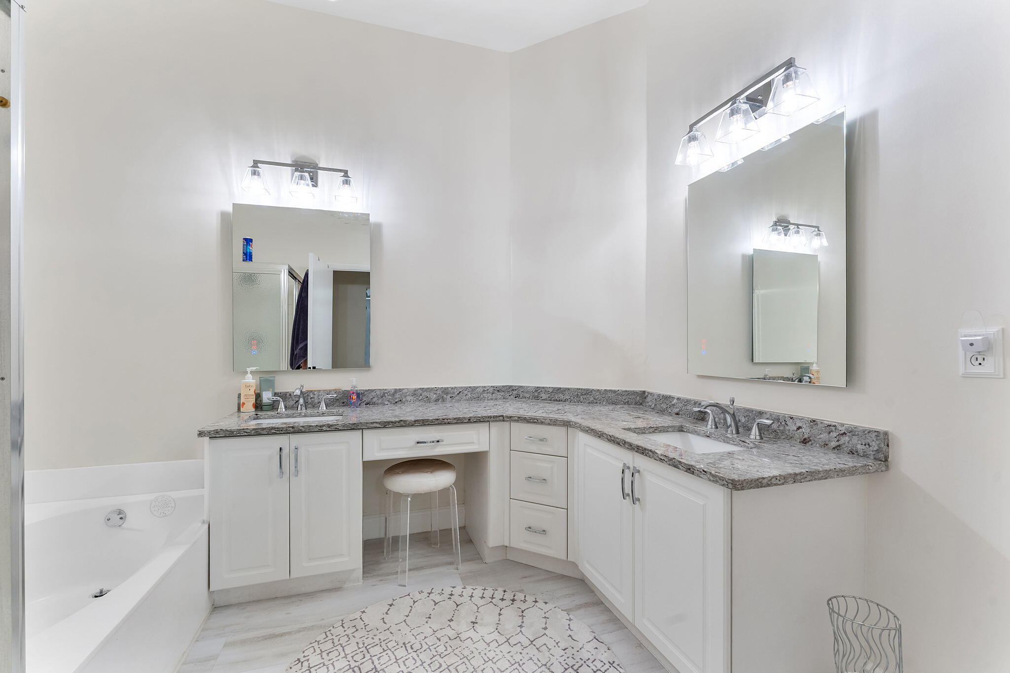 Platina - Residential