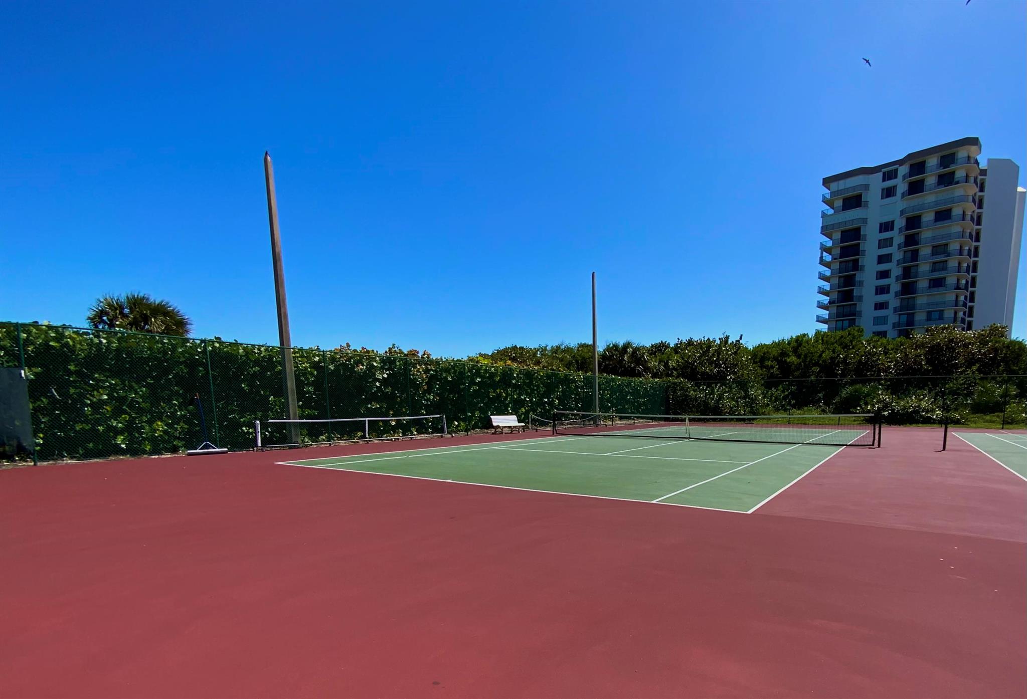 SEA PALMS CONDOMINIUM - Residential Lease