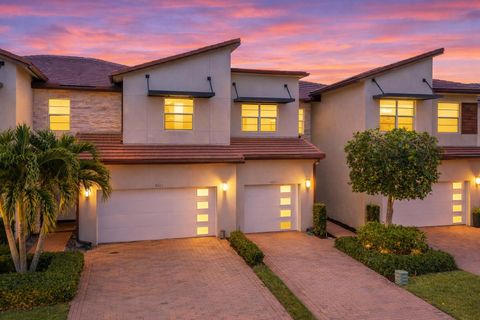 Photo of 9059 Kingsmoor Way, Lake Worth, FL 33467 (MLS # R11154813)