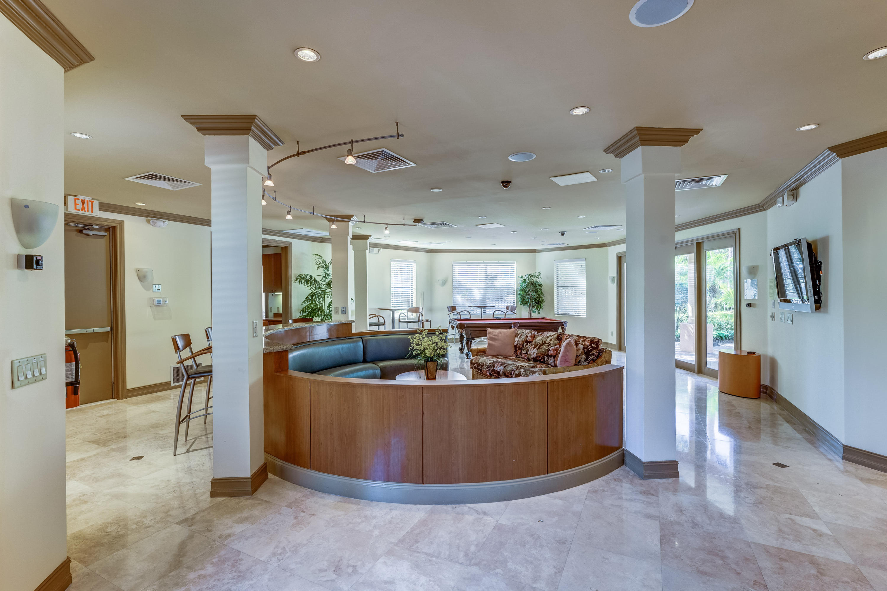 UNO LAGO 7 CONDO - Residential Lease