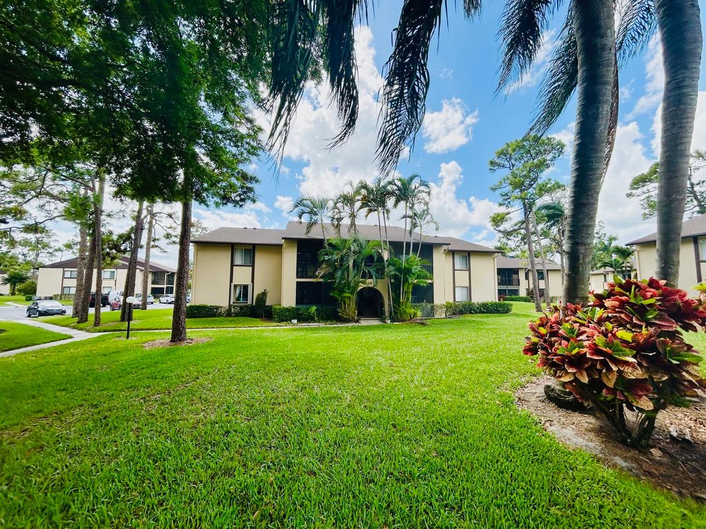 Photo of 408 Pine Glen Lane #C-2, Greenacres, FL 33463 (MLS # B26005060)