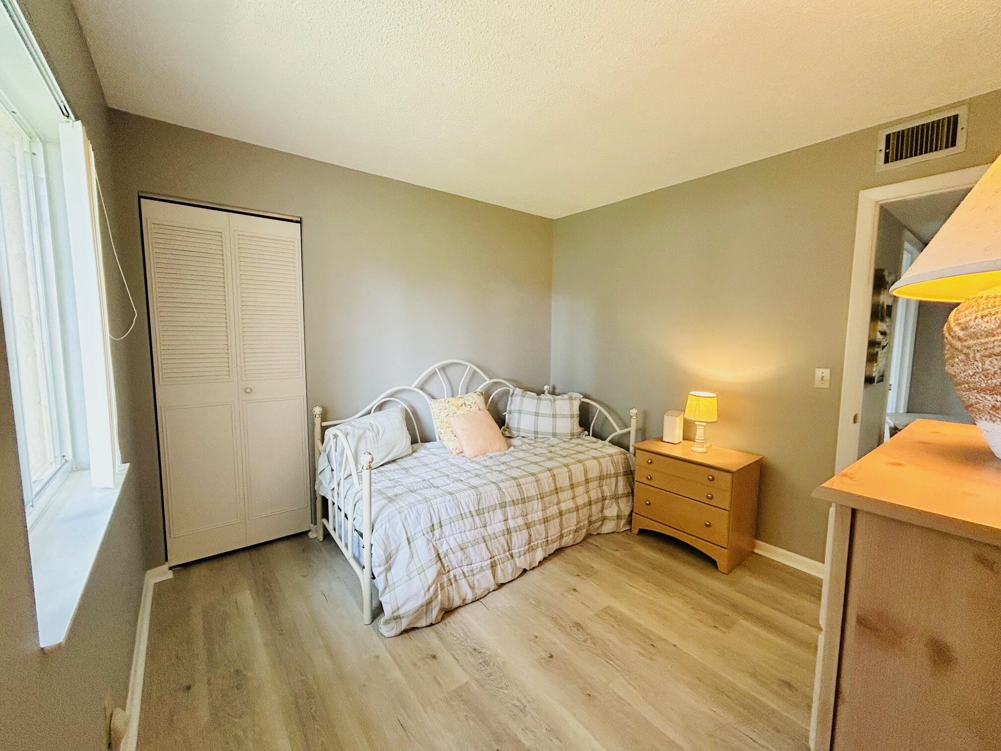 PINE RIDGE SOUTH IV CONDO - Residential Lease