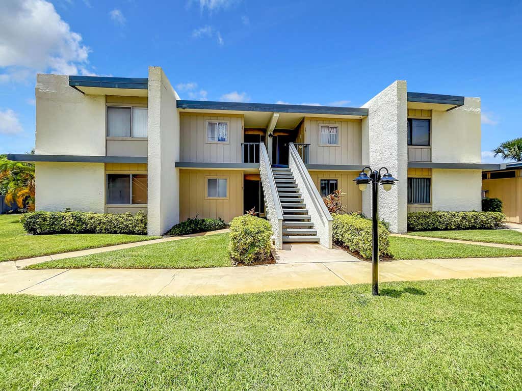 Photo of 1551 NE 13th Terrace #A16, Jensen Beach, FL 34957 (MLS # B26056764)