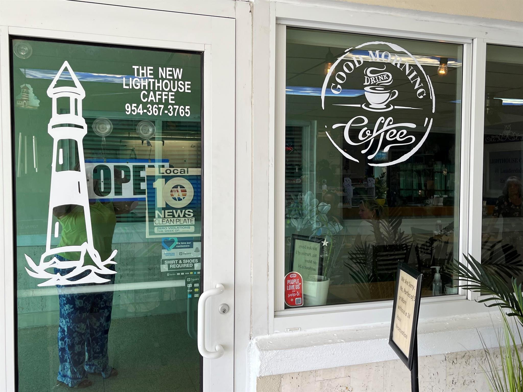 RAVENSWOOD ESTATES & MARI - Residential