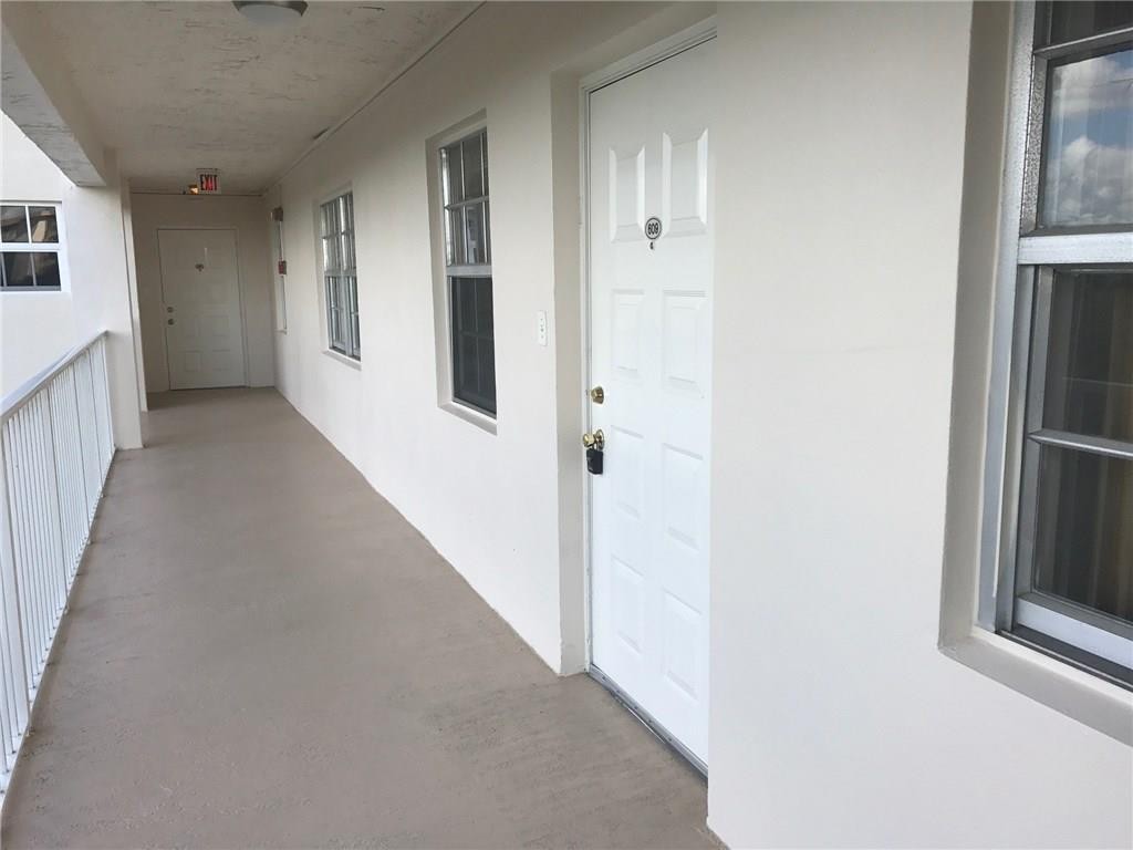 Palm Aire CC - Residential