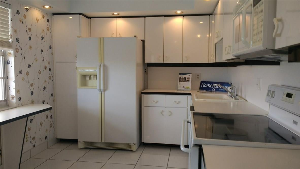 Palm Aire CC - Residential