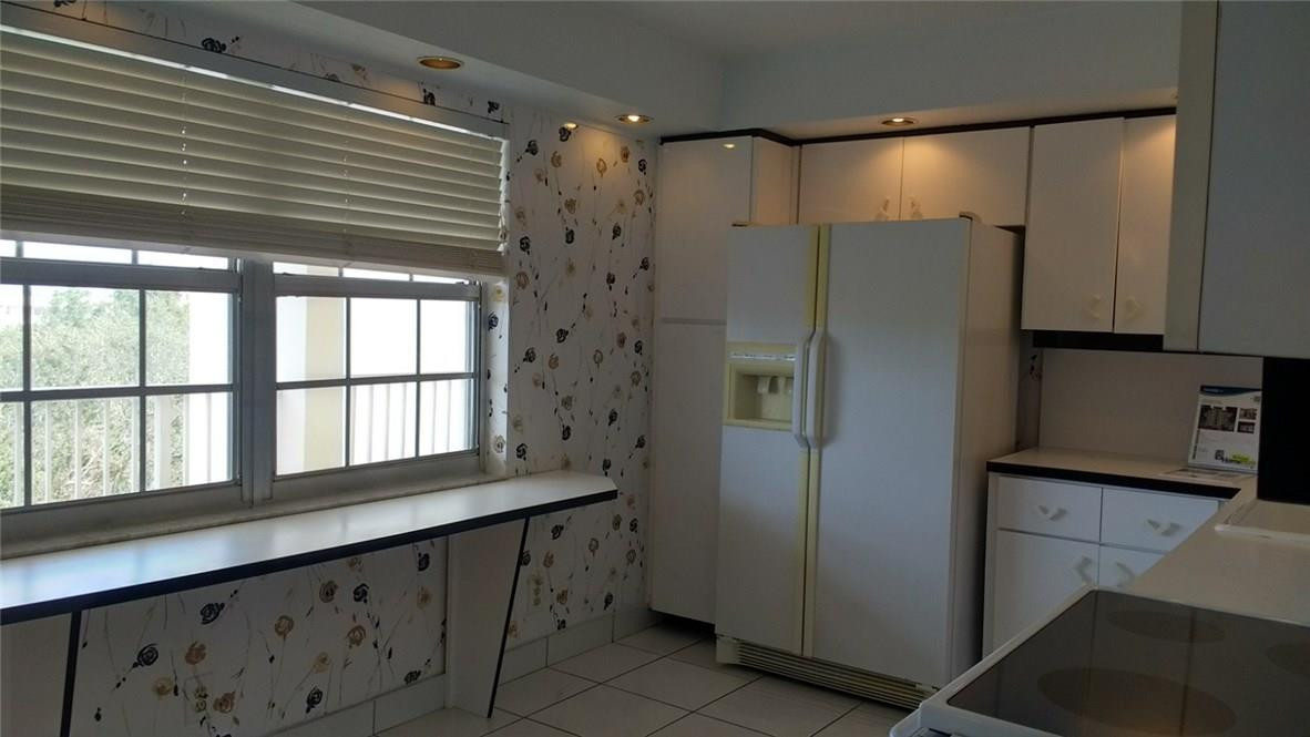 Palm Aire CC - Residential