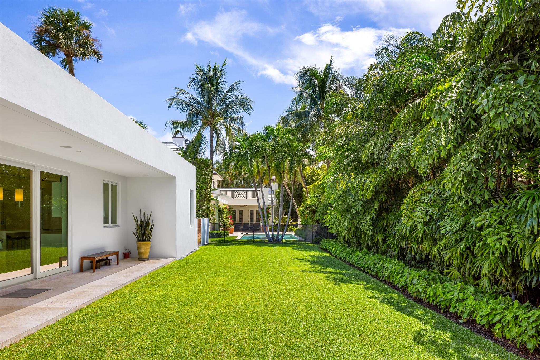 POINCIANA PARK - Residential