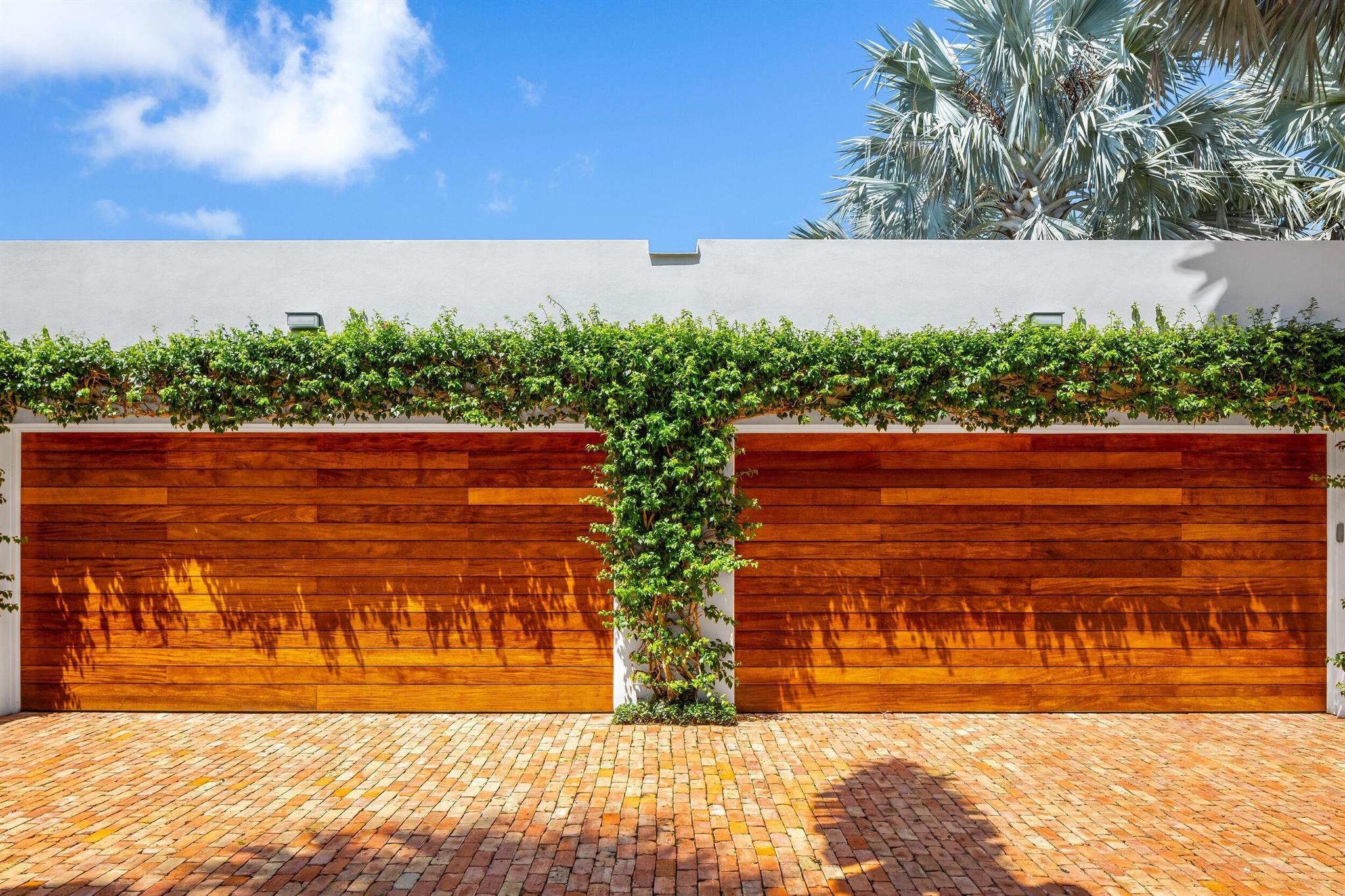 POINCIANA PARK - Residential