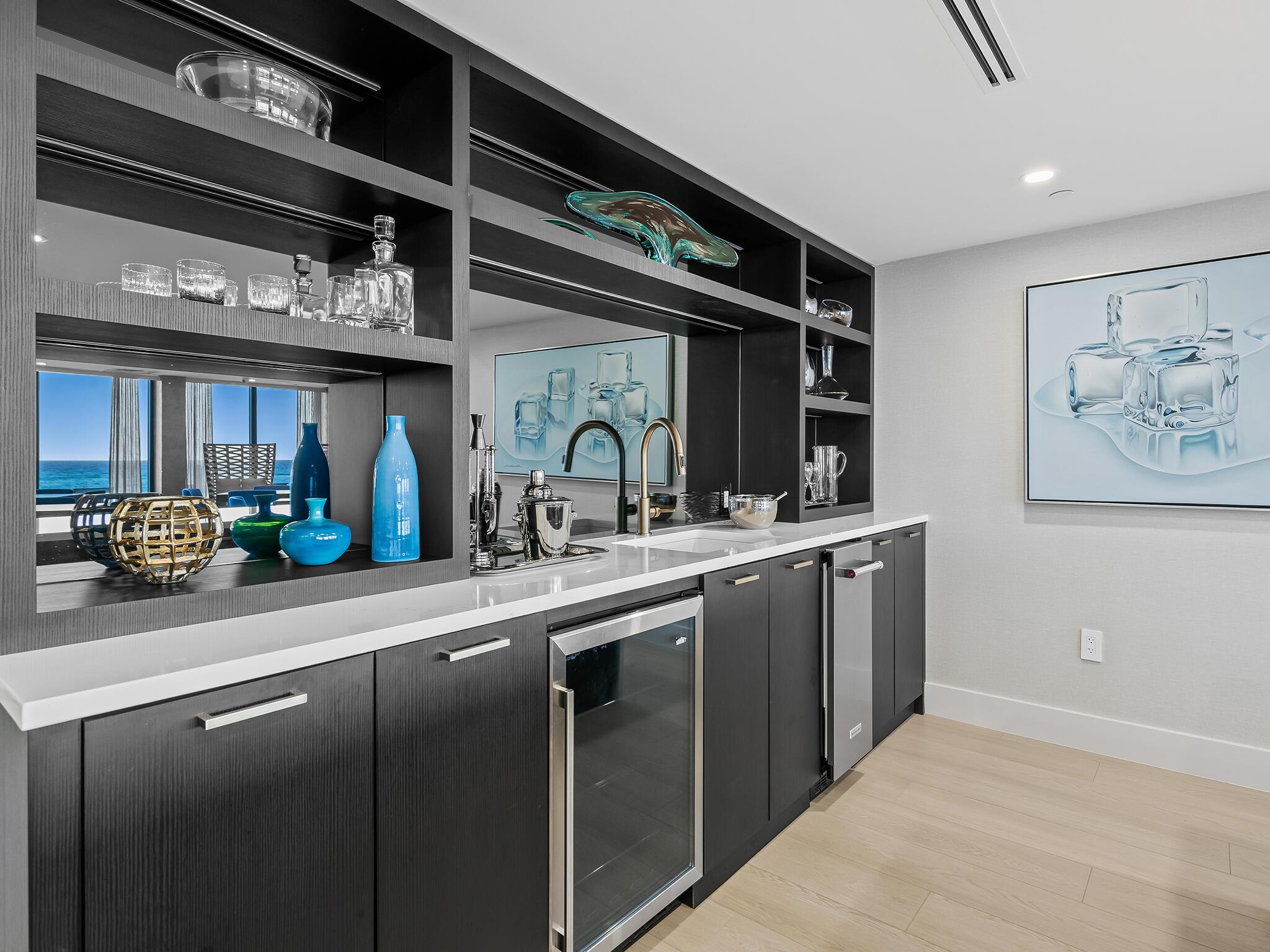 VILLA MAGNA CONDO - Residential