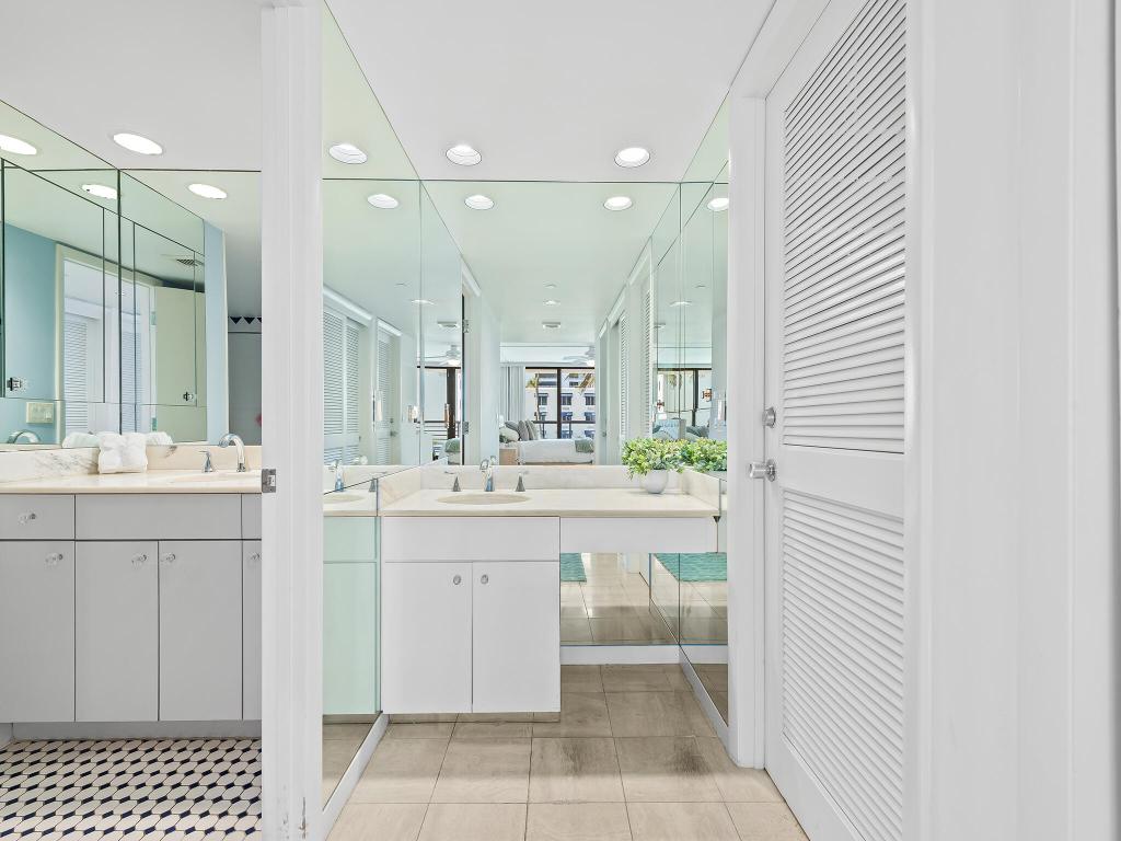 VILLA MAGNA CONDO - Residential