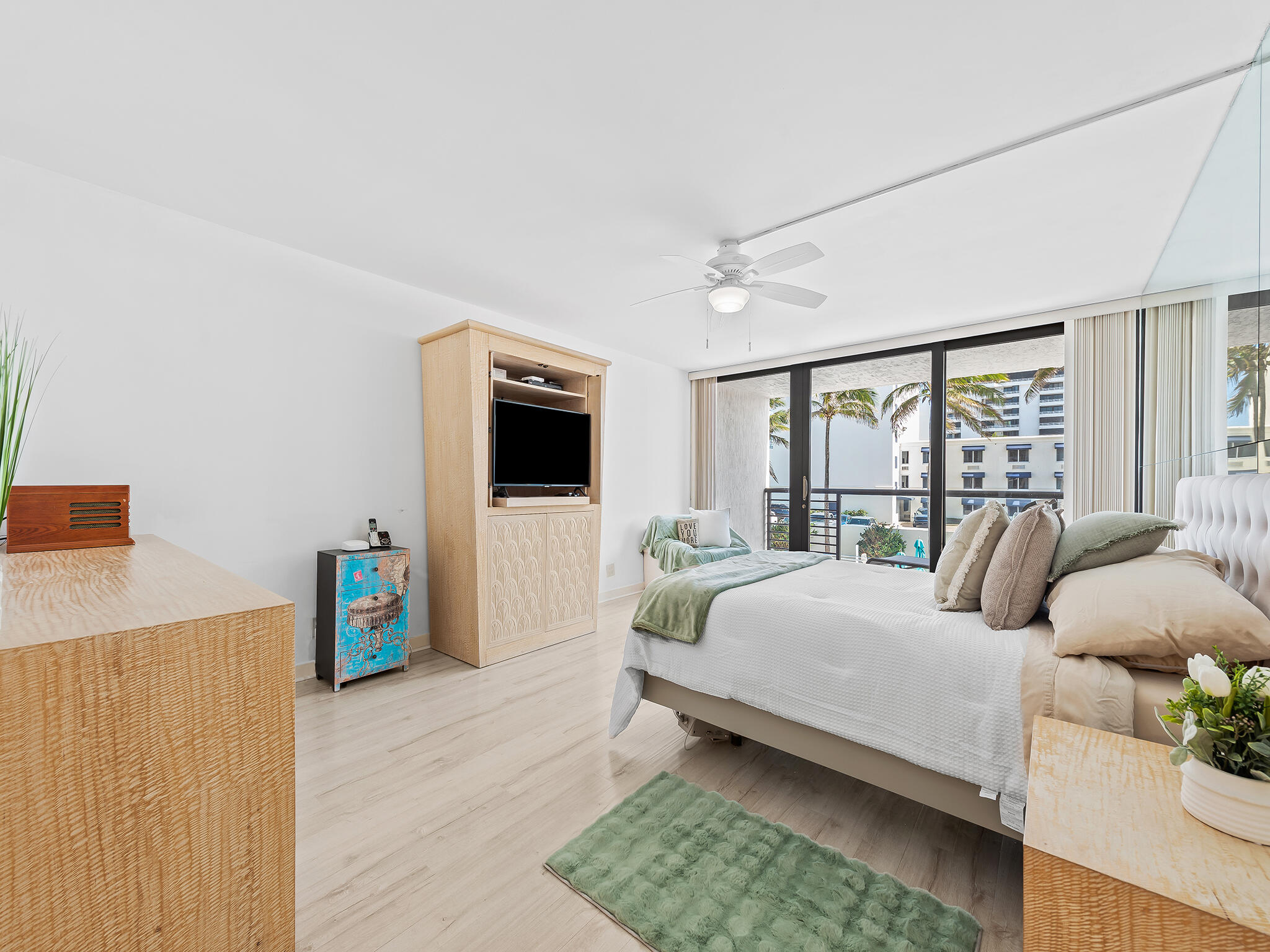 VILLA MAGNA CONDO - Residential