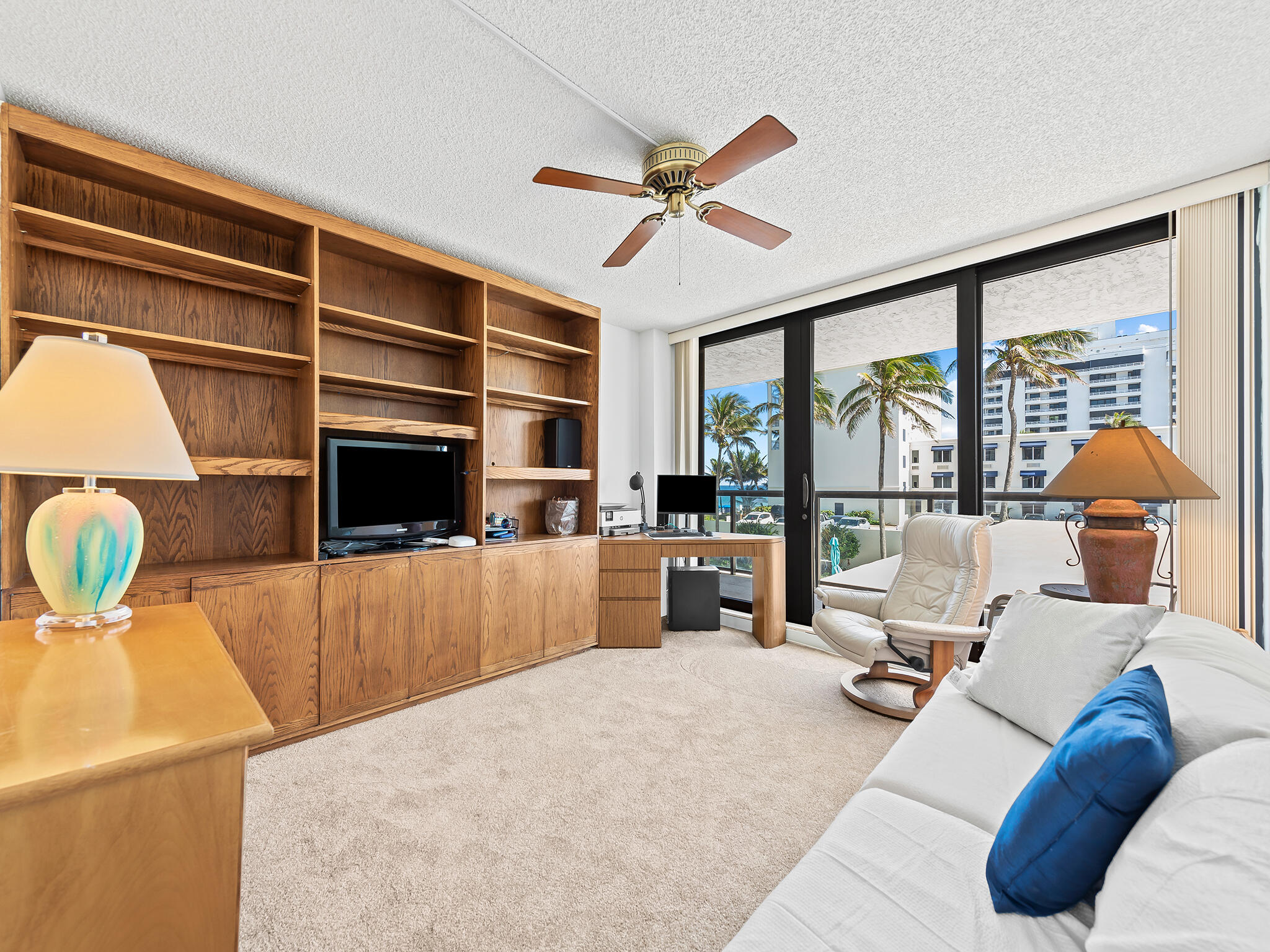 VILLA MAGNA CONDO - Residential