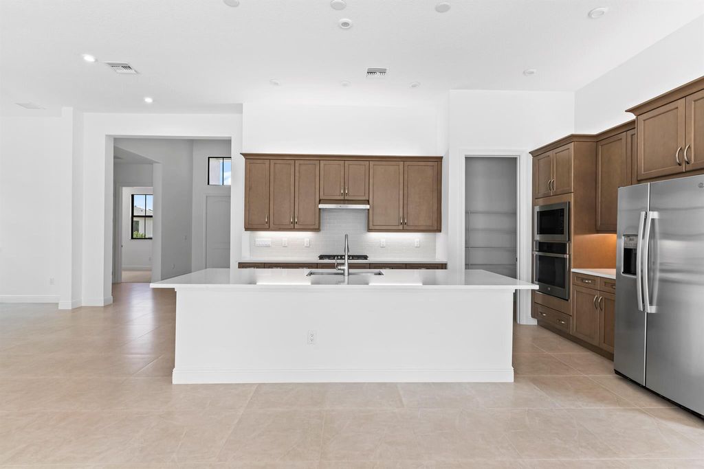 Photo of 2776 SE Ashfield Drive, Port Saint Lucie, FL 34984 (MLS # R10938793)