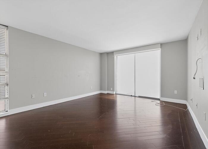 LE TRIANON CONDO - Residential