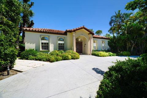 165 Seminole Avenue Palm Beach FL 33480