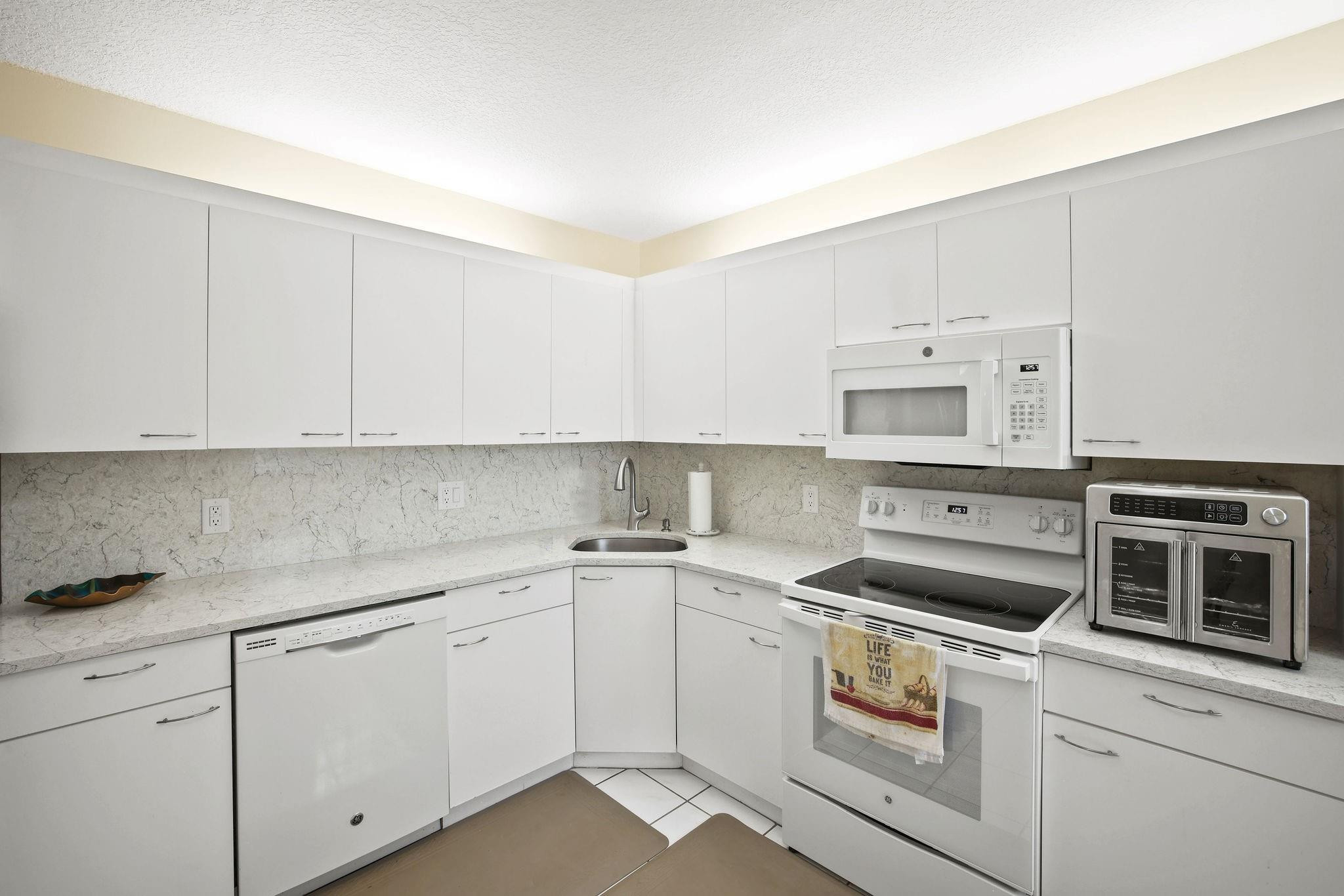 4161 Coral Tree Circle 362